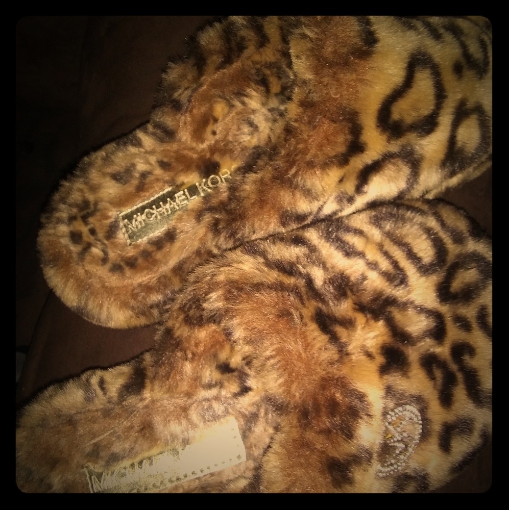 Michael kors leopard house shoes